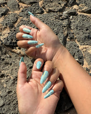Aqua Aura