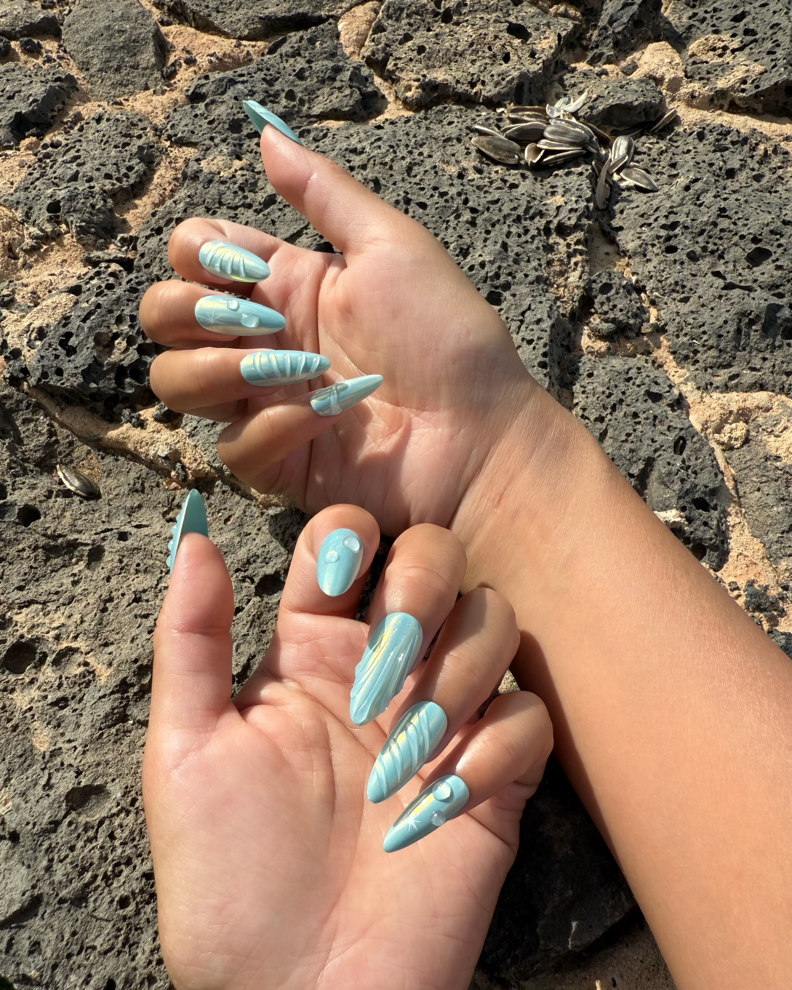 Aqua Aura
