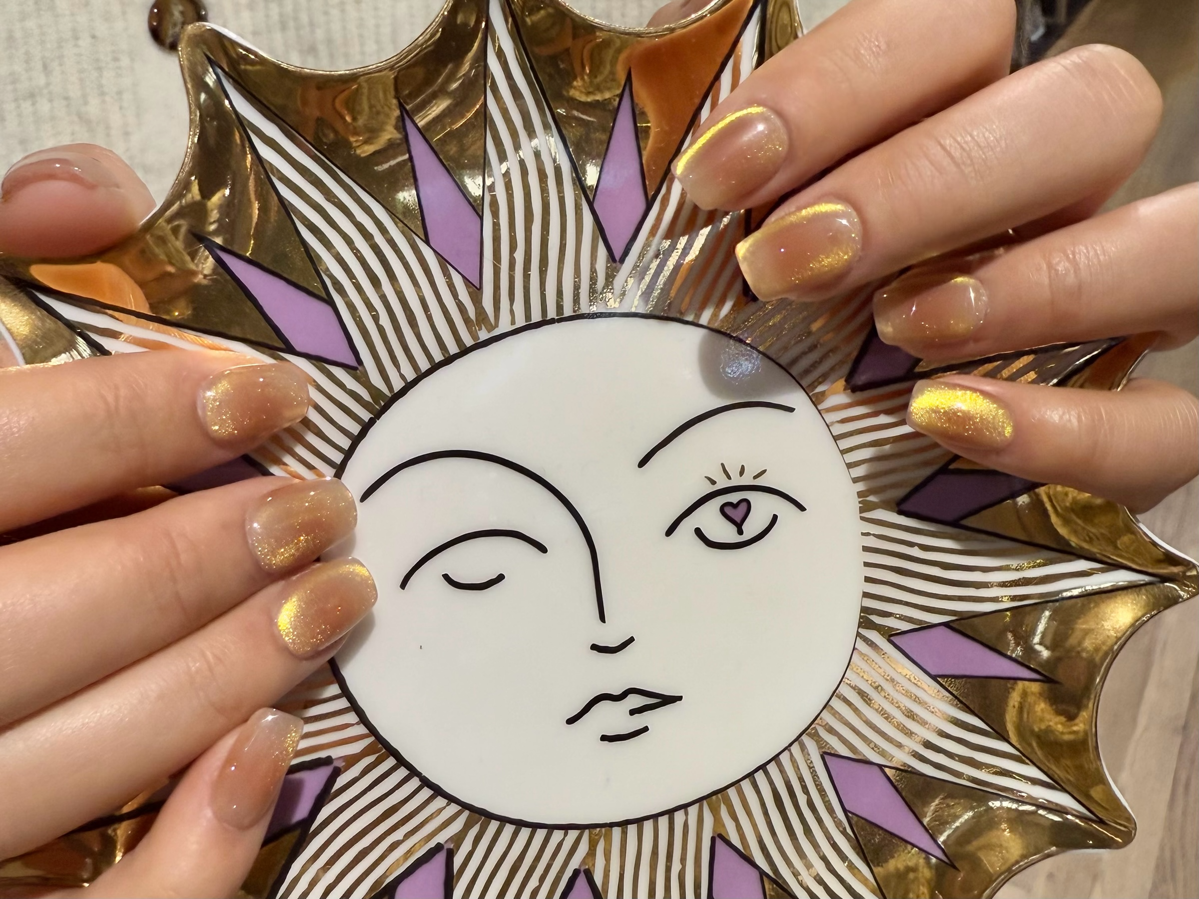 Moon Light Extra Short Coffin Press-On Nails | Thumb 17mm