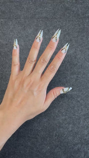 Lust & Leather Nails | Almond Press-Ons (Minor Defect)